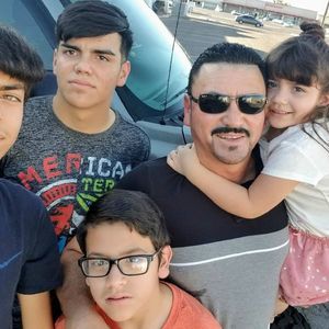 Meet your Posher, Humberto